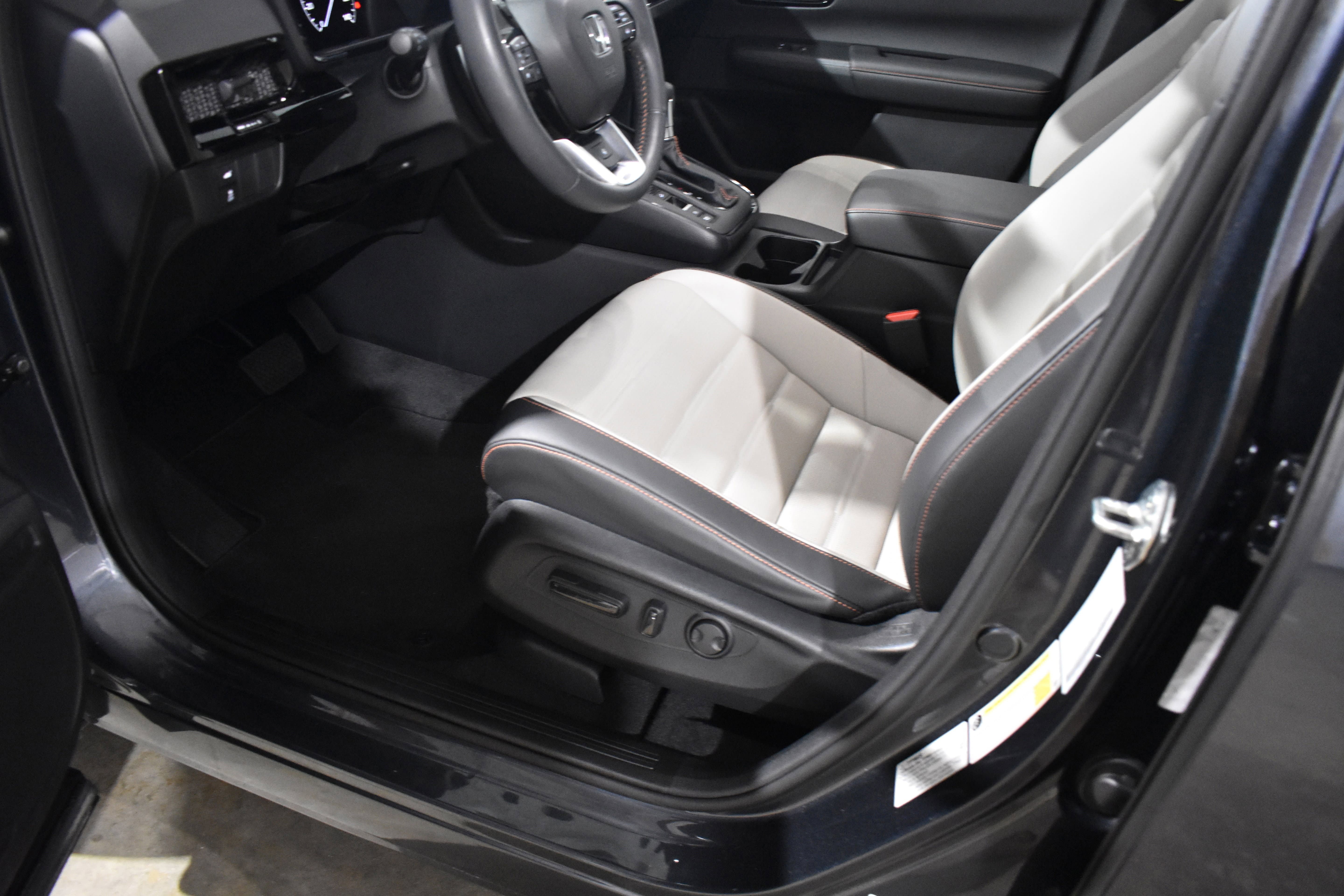 Certified 2024 Honda CR-V Sport Touring image 23