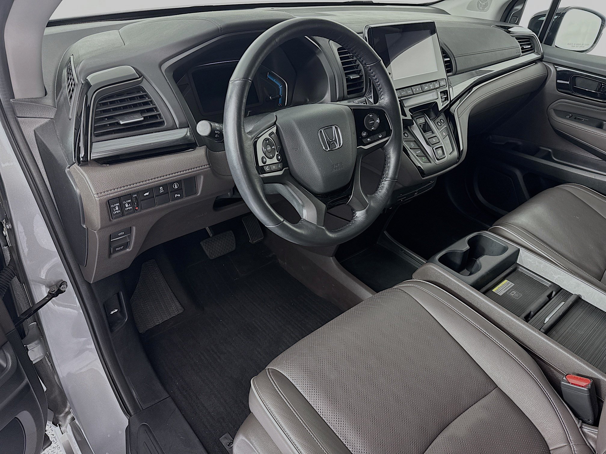 Certified 2024 Honda Odyssey Elite image 9