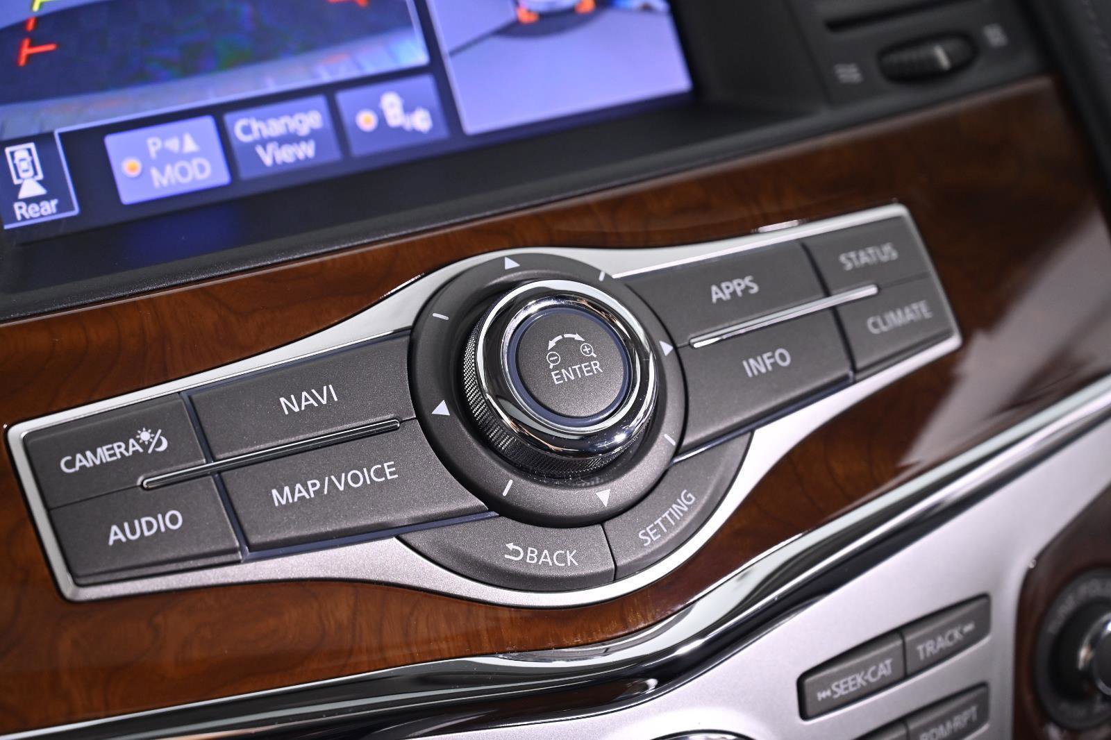 Used 2018 INFINITI QX80 4WD w/ Driver Assistance Package image 19