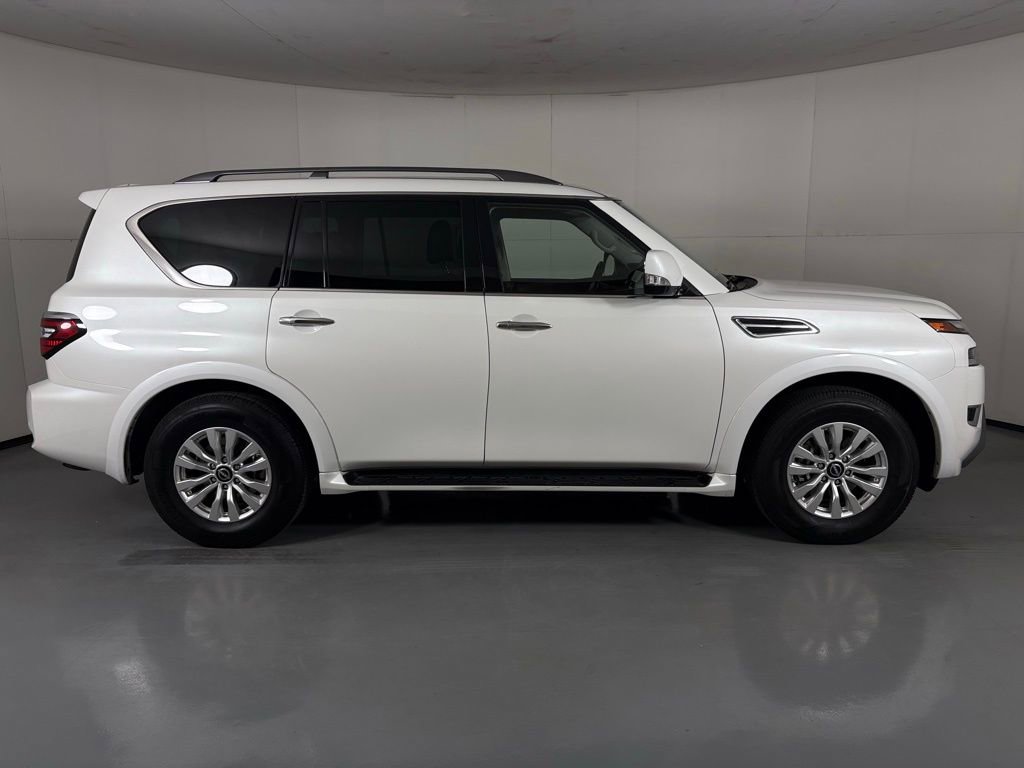 Used 2023 Nissan Armada SV RWD image 9