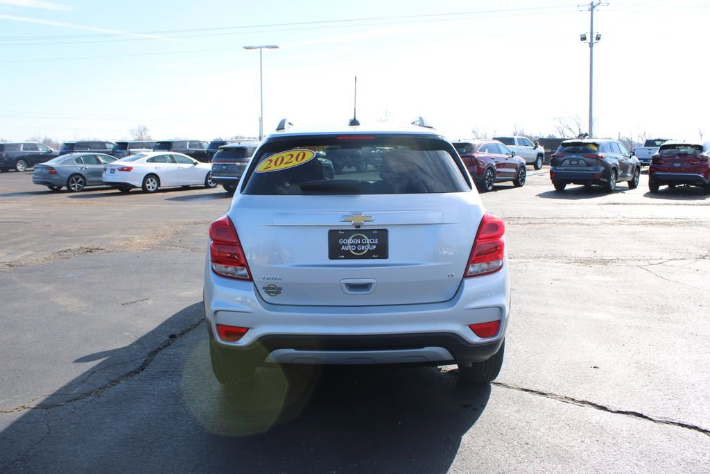 Used 2020 Chevrolet Trax LT w/ LT Convenience Package image 7