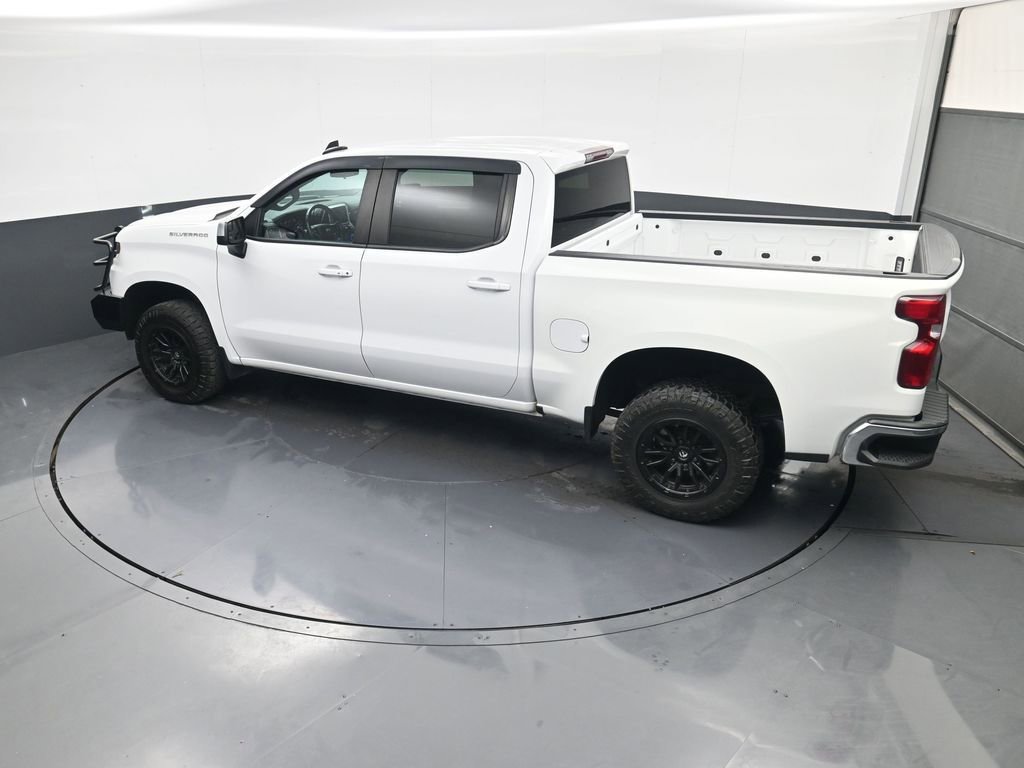 Used 2021 Chevrolet Silverado 1500 LT image 24