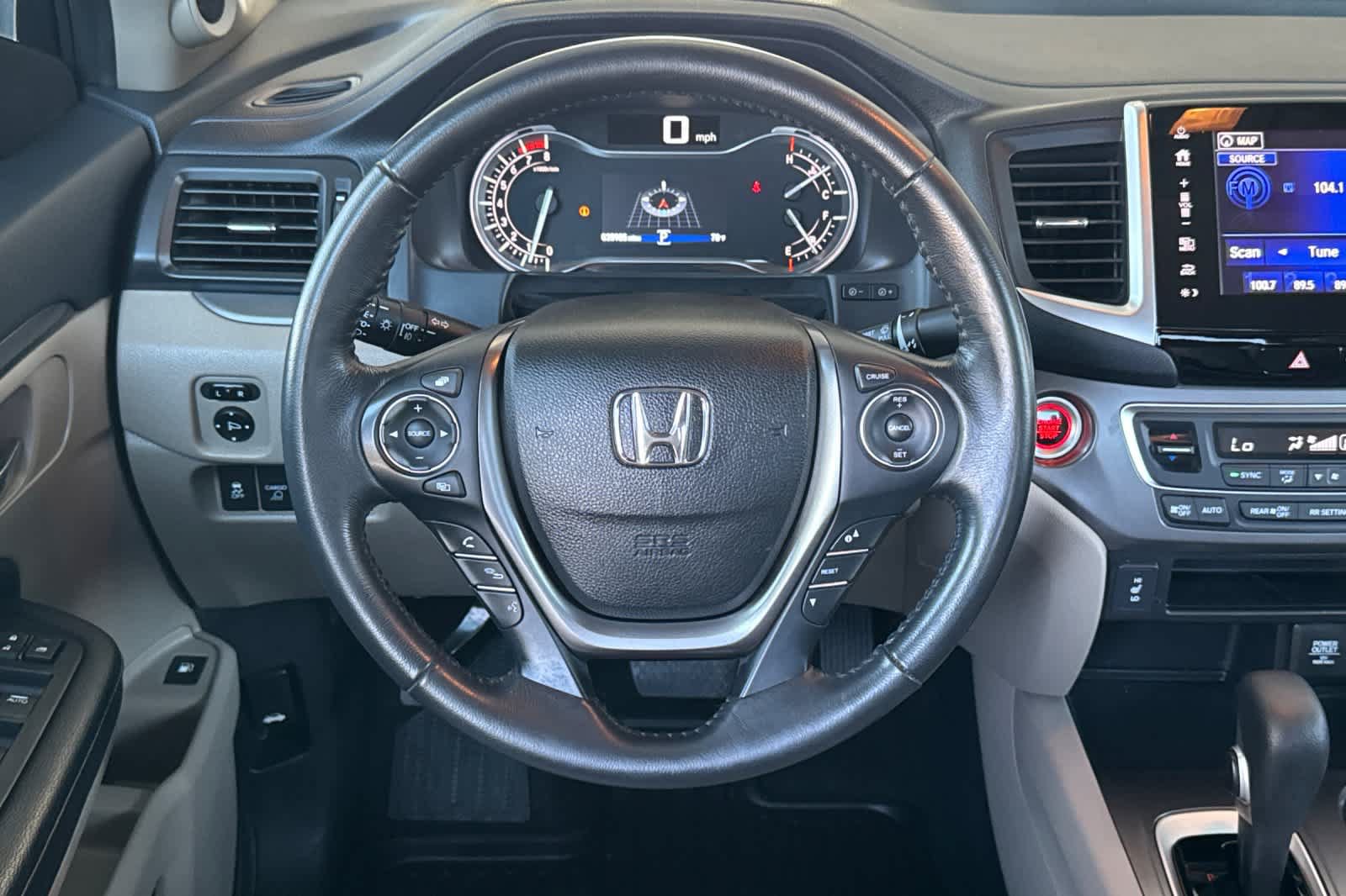 Used 2017 Honda Ridgeline RTL-T image 14