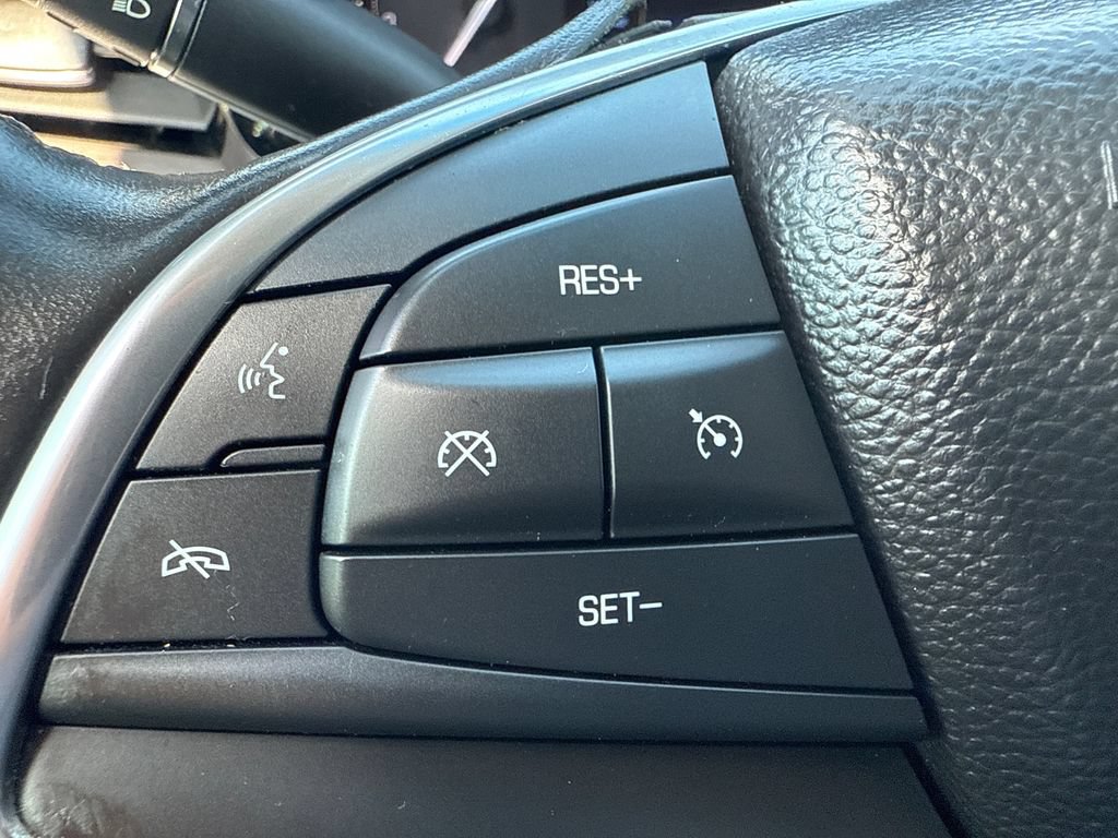 Used 2017 Cadillac XT5 Premium Luxury w/ Advanced Security Package FWD image 28