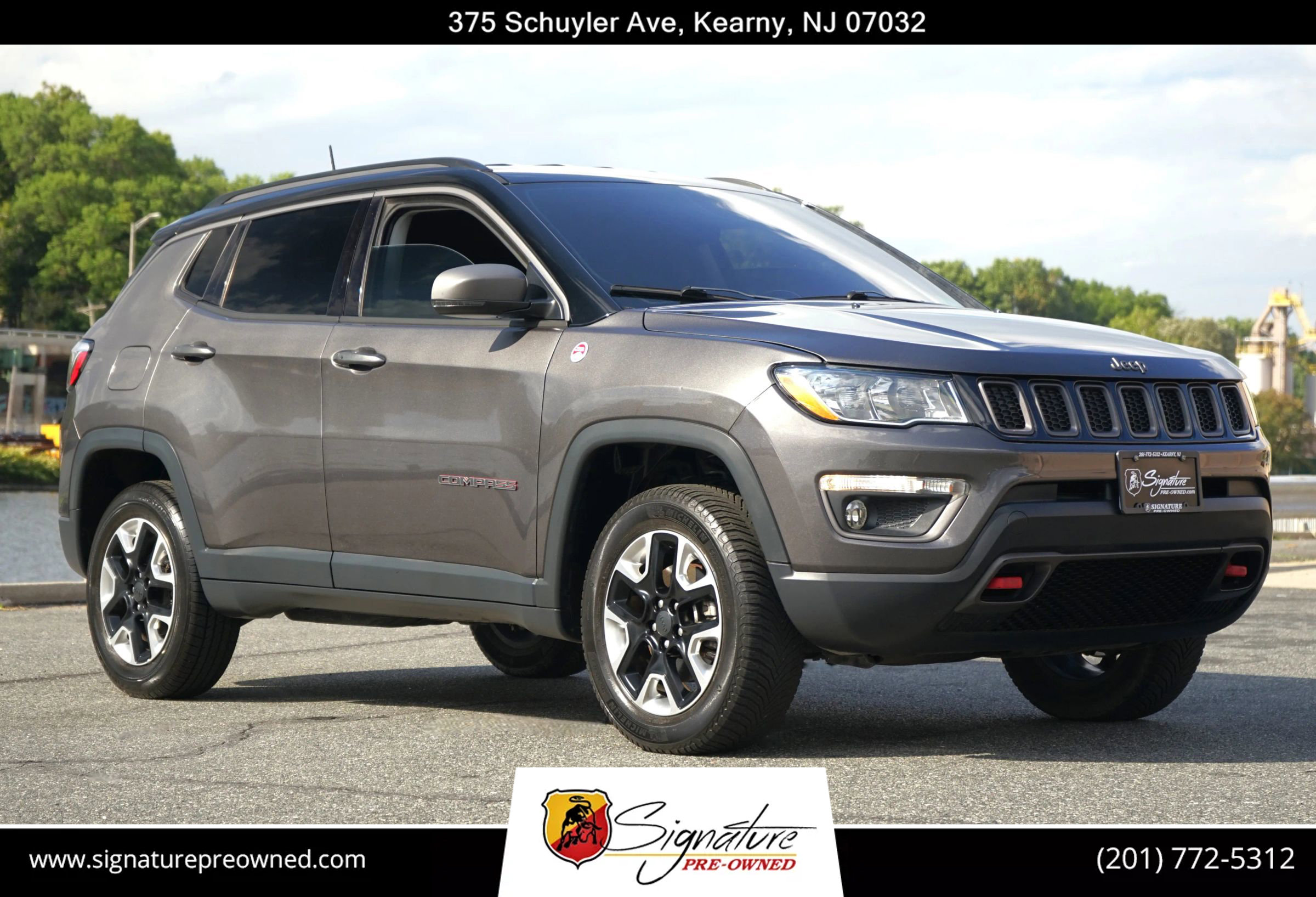 Used 2018 Jeep Compass Trailhawk image 1