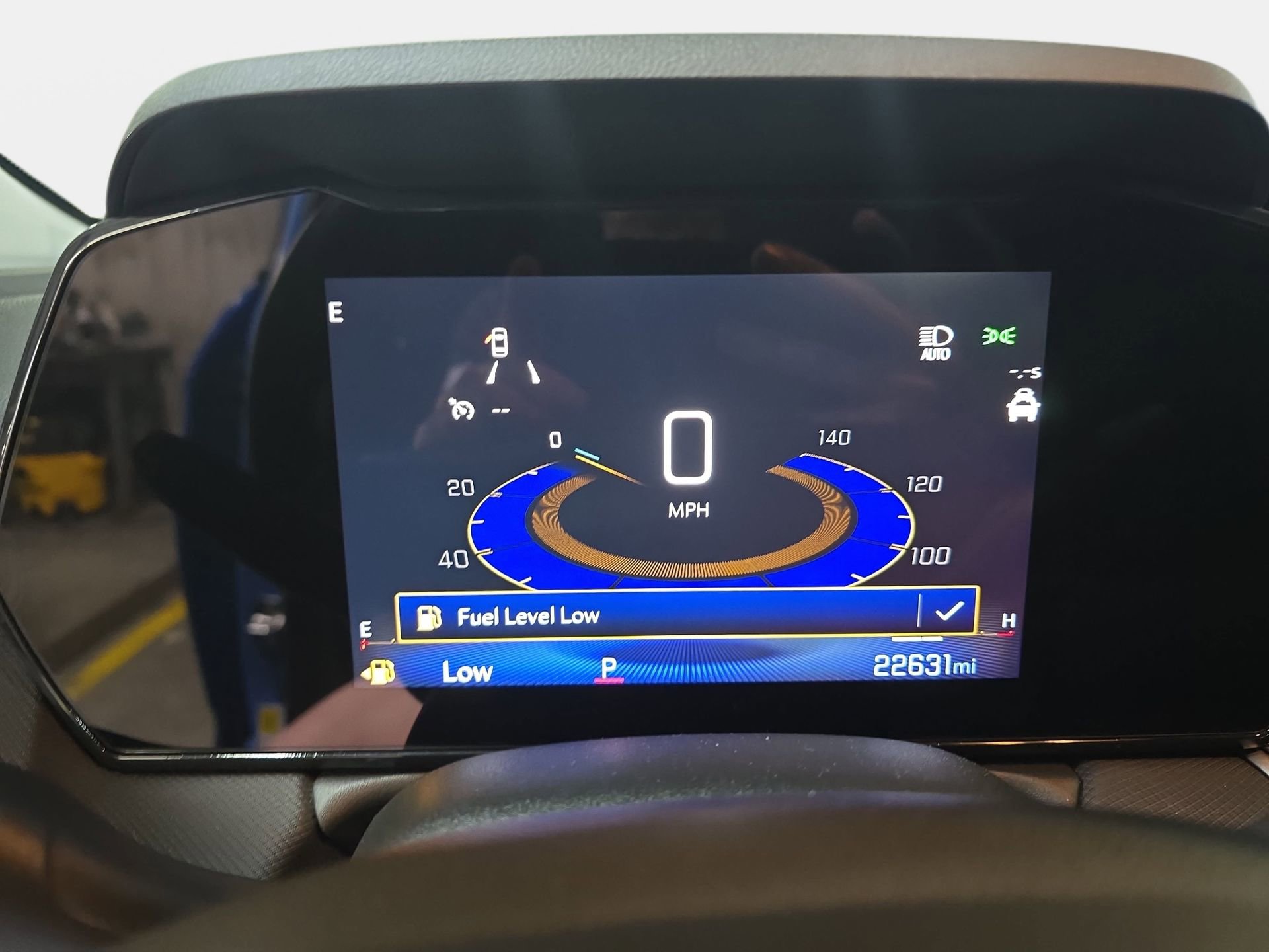 Used 2024 Chevrolet TrailBlazer LT w/ LT Cold Weather Package FWD image 19