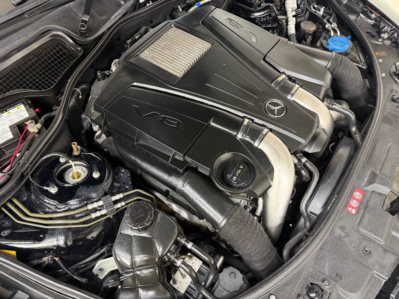 Used 2013 Mercedes-Benz CL 550 4MATIC w/ Sport Pkg image 78
