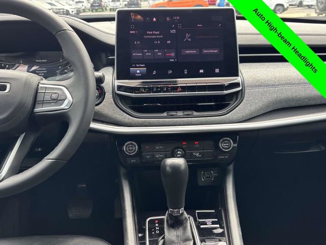 Used 2024 Jeep Compass Latitude AWD/4WD image 27