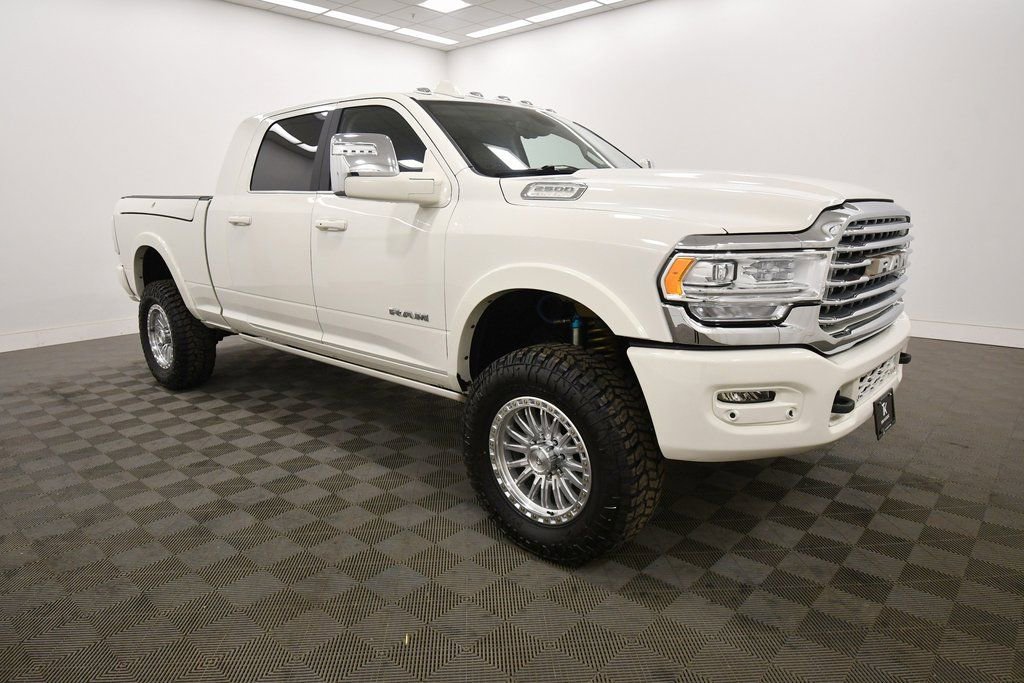Used 2024 RAM 2500 Limited image 11