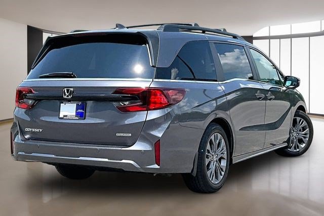 Certified 2025 Honda Odyssey Touring image 6