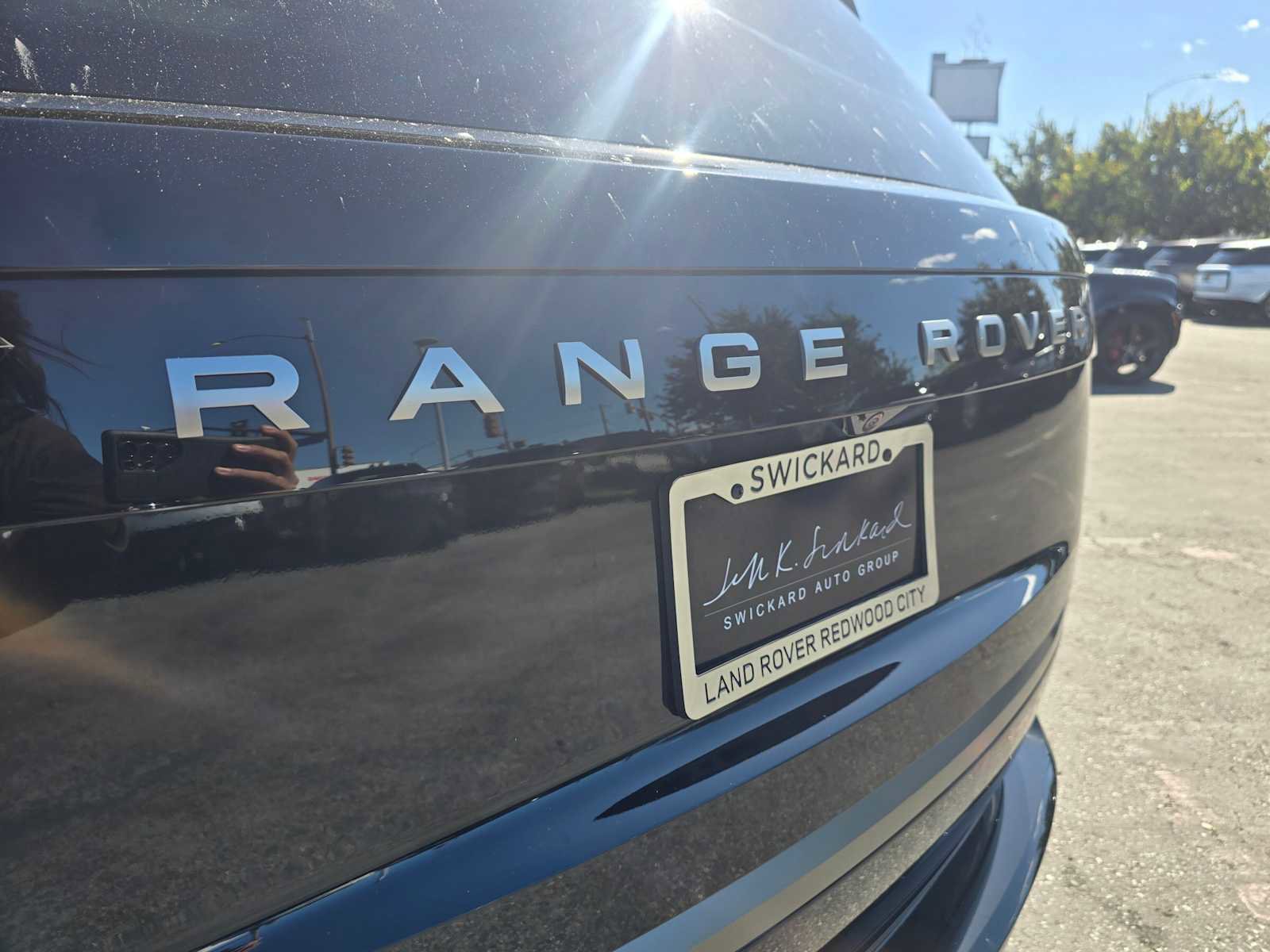 New 2025 Land Rover Range Rover SE image 16