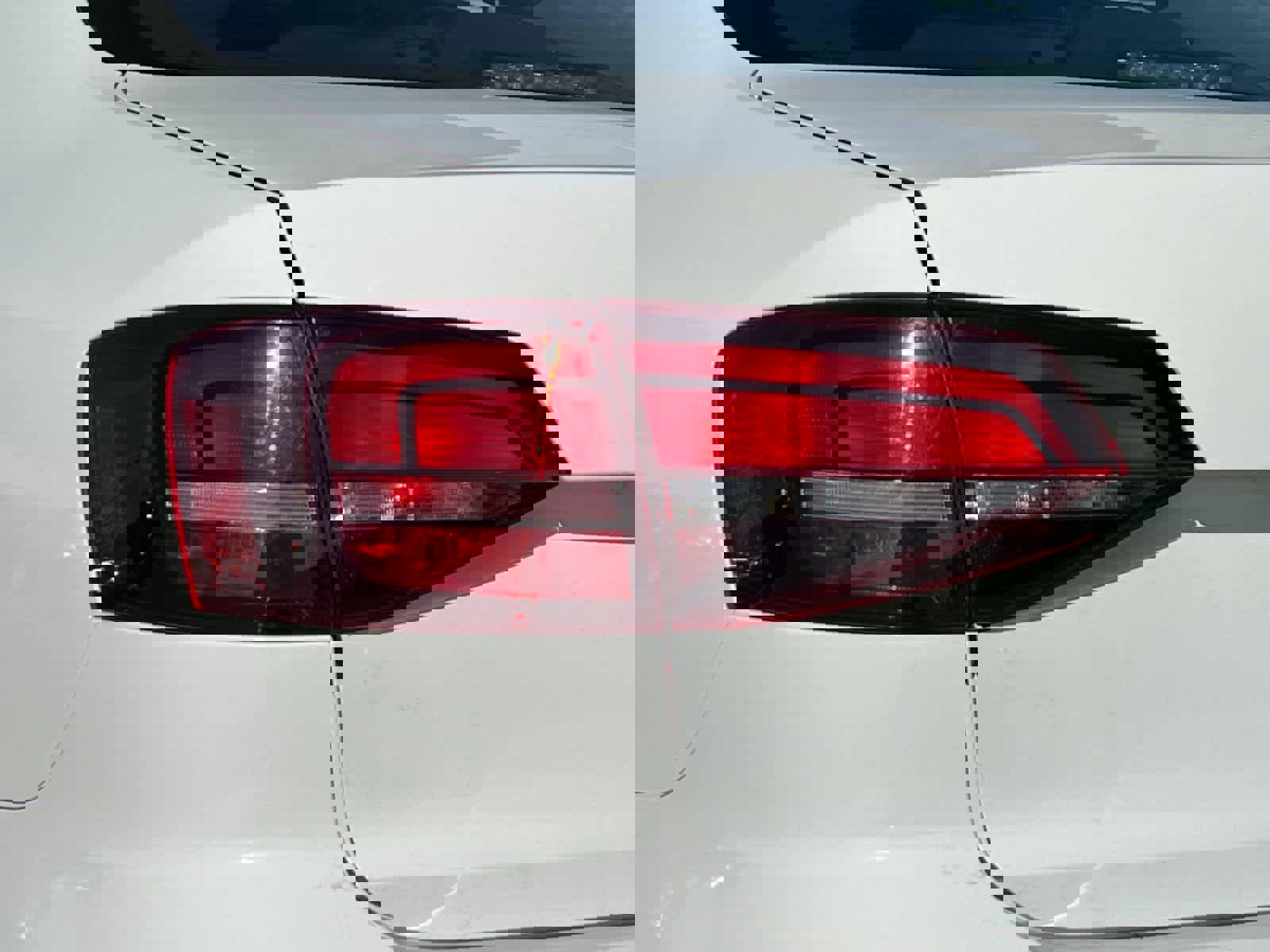 Used 2017 Volkswagen Jetta S image 25