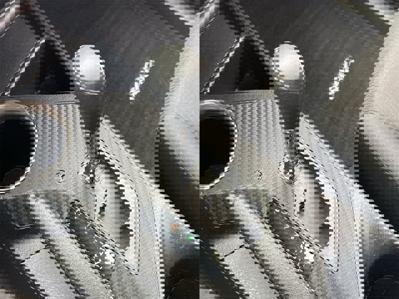 Used 2015 Toyota RAV4 LE image 28