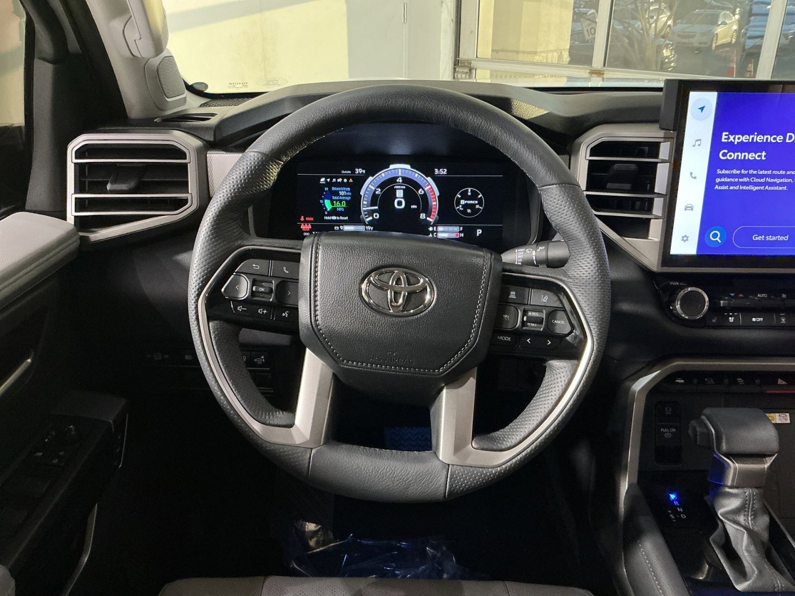 Used 2024 Toyota Tundra Limited image 24