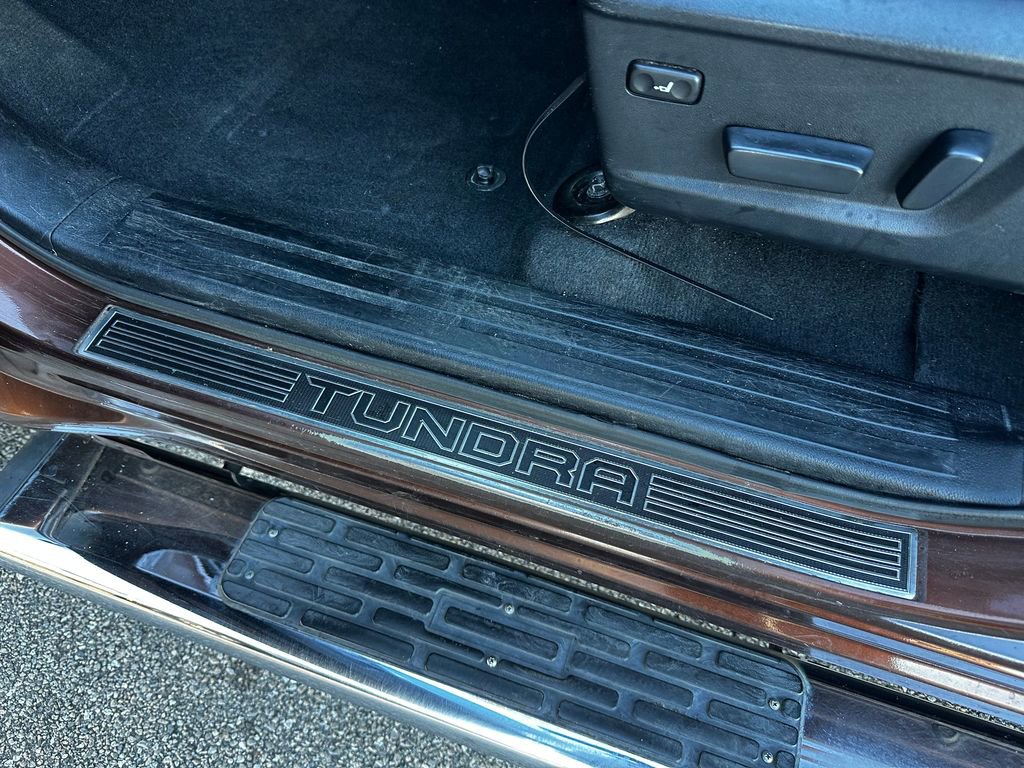 Used 2014 Toyota Tundra 1794 Edition image 28