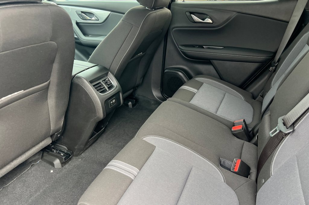 New 2026 Chevrolet Blazer LT w/ Convenience Package image 9