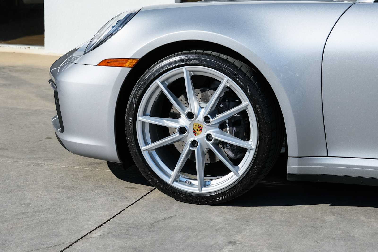 Used 2020 Porsche 911 Carrera RWD image 19