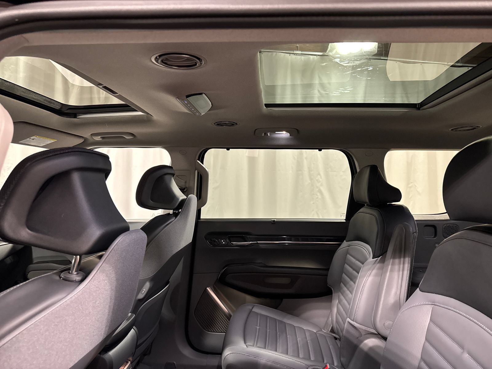 New 2026 Kia EV9 Land w/ Nightfall Edition Package AWD/4WD image 27