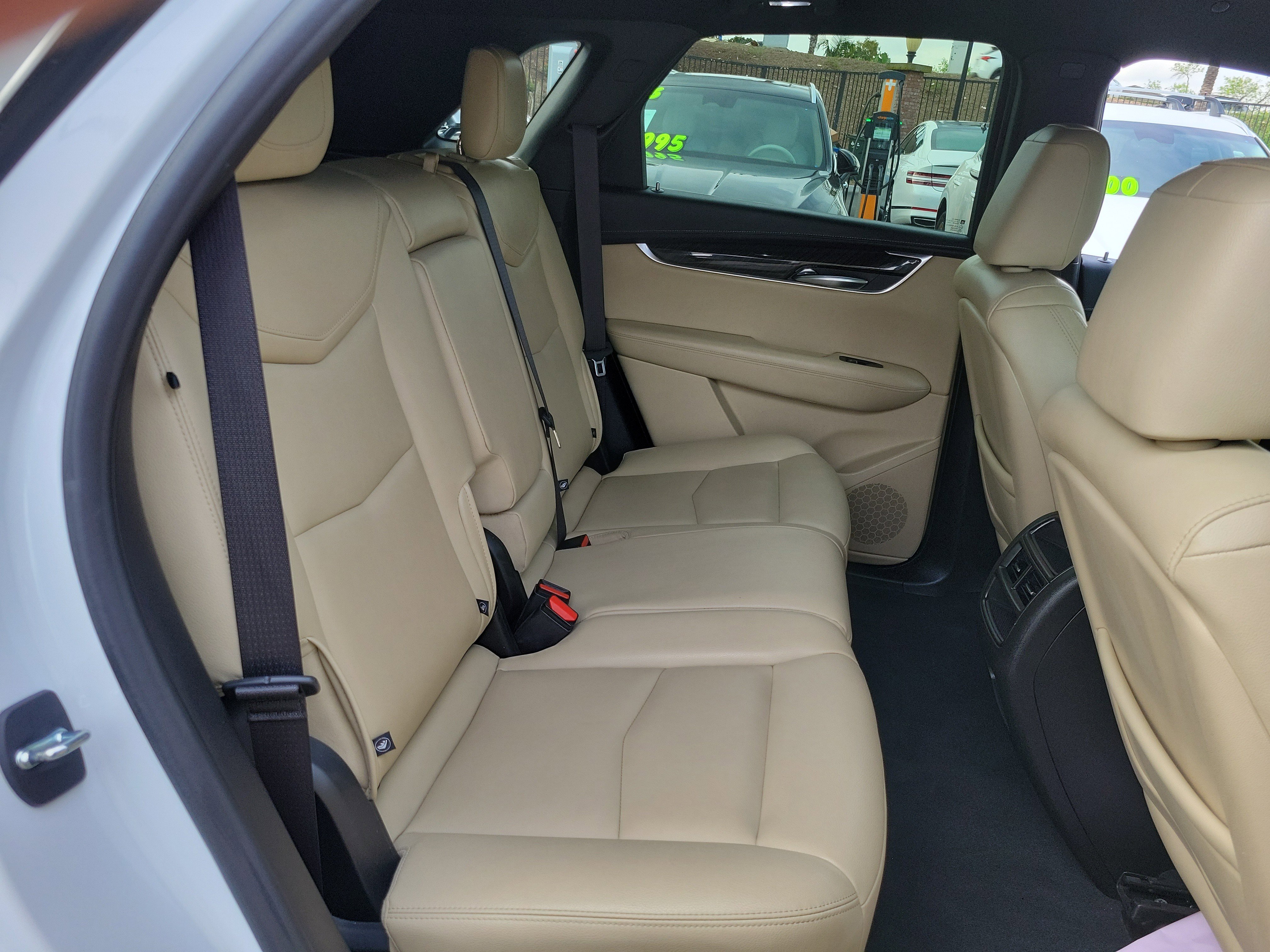 Used 2019 Cadillac XT5 FWD image 25