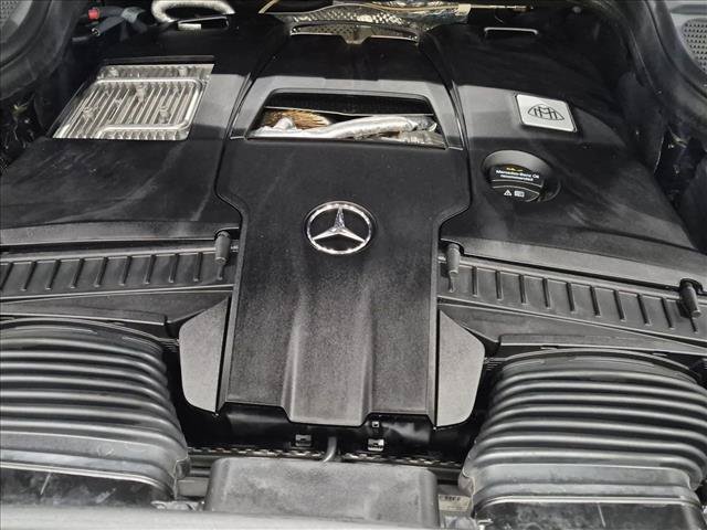 Used 2024 Mercedes-Benz Maybach GLS 600 4MATIC image 26