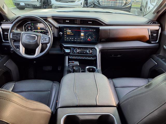 Used 2023 GMC Sierra 1500 Denali w/ Technology Package image 4