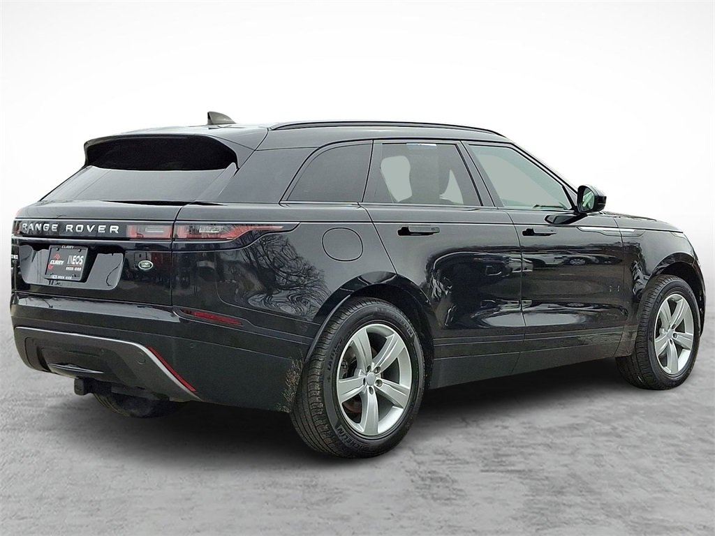 Used 2018 Land Rover Range Rover Velar S image 4