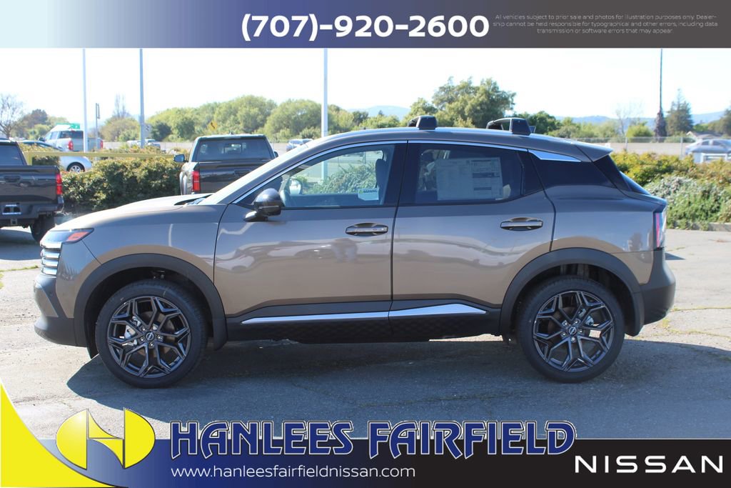 New 2026 Nissan Kicks SR w/ Illumination Package FWD image 2
