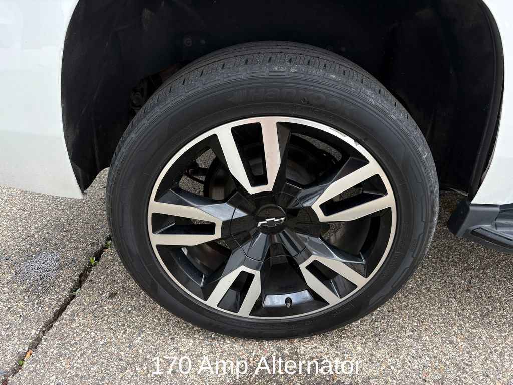 Used 2020 Chevrolet Tahoe Premier w/ RST 6.2L Performance Edition AWD/4WD image 27