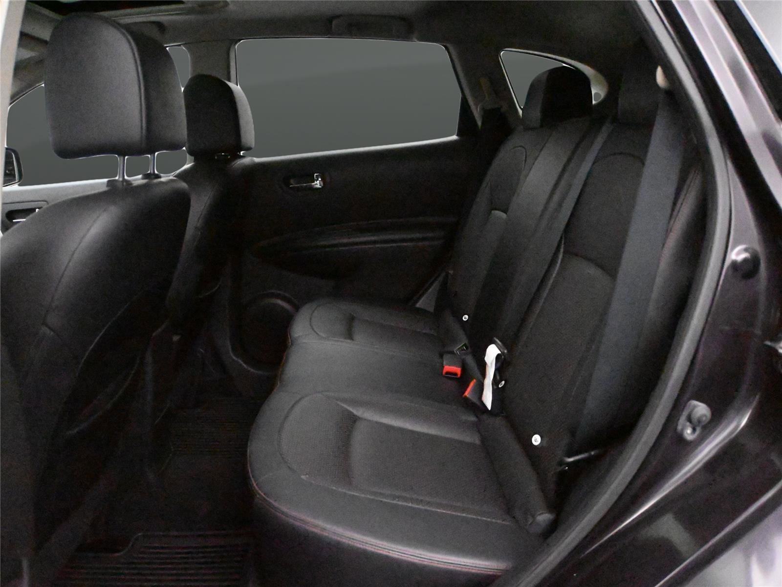 Used 2013 Nissan Rogue SL image 11