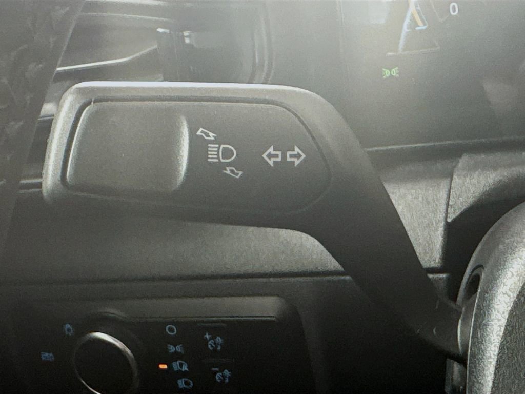 Used 2024 Ford Mustang Coupe image 12