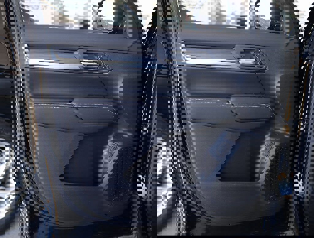 New 2026 GMC Terrain Elevation w/ Elevation Premium Package image 24