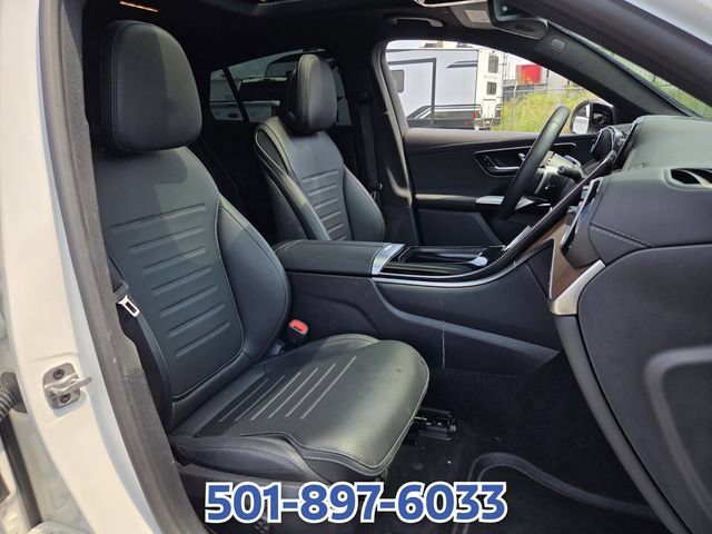 Used 2024 Mercedes-Benz GLC 300 4MATIC image 15