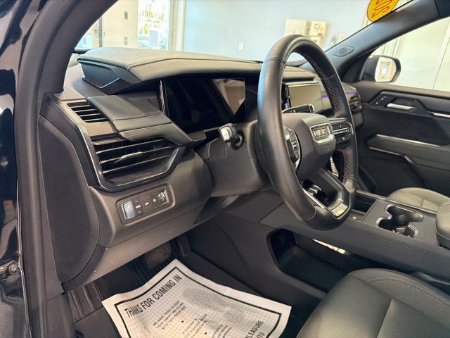 Used 2025 GMC Acadia AT4 w/ LPO, Floor Liner Package AWD/4WD image 24
