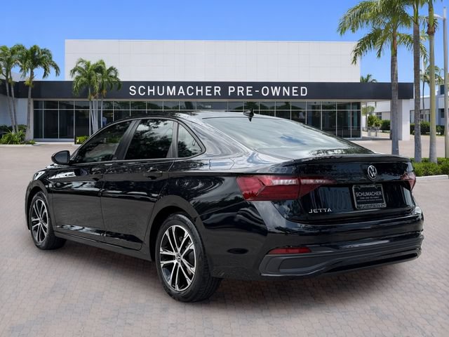 Certified 2024 Volkswagen Jetta Sport FWD image 5