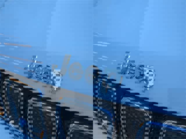 Used 2022 Jeep Compass Limited image 12