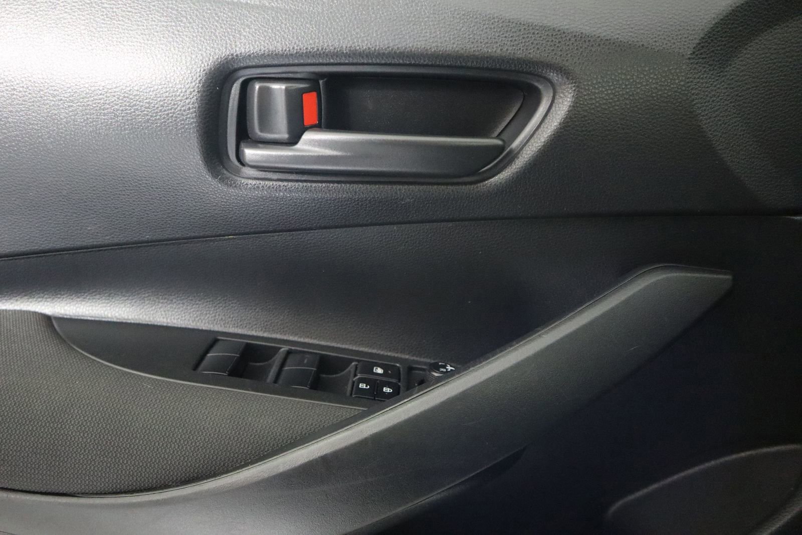 Used 2023 Toyota Corolla LE image 42