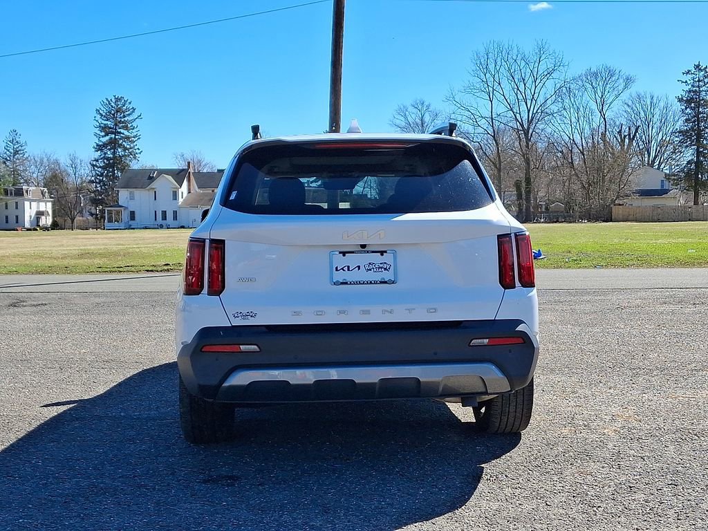 Certified 2022 Kia Sorento SX Prestige AWD/4WD image 6