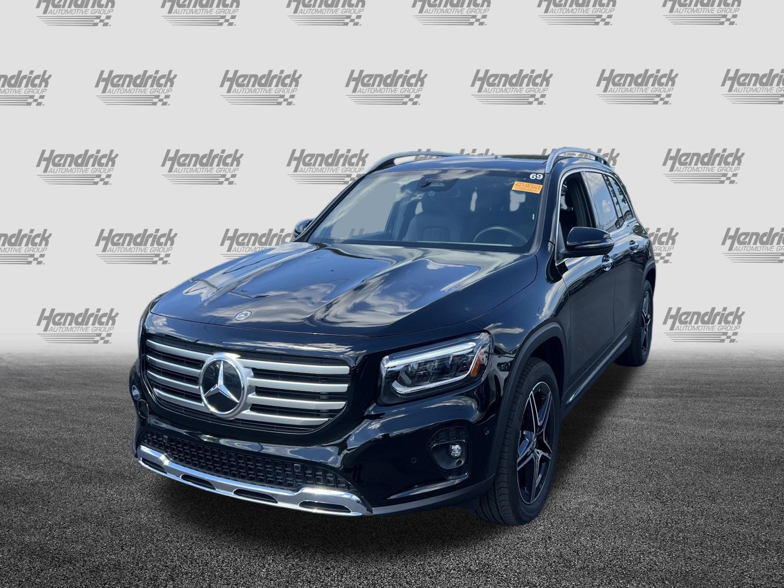Used 2026 Mercedes-Benz GLB 250 4MATIC image 5