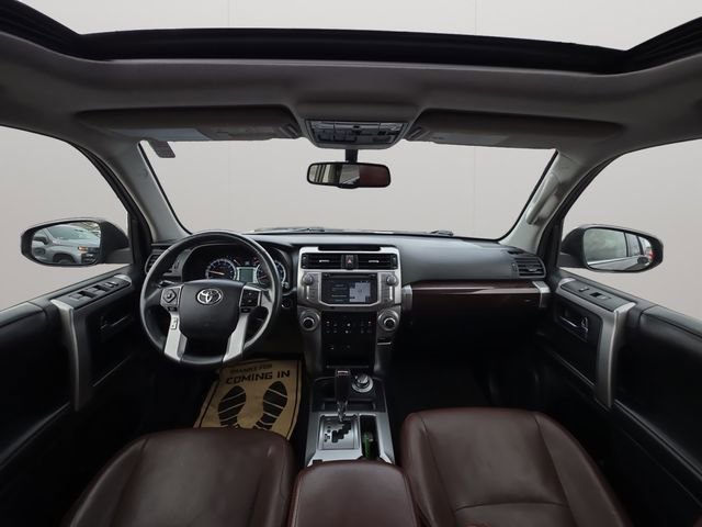 Used 2015 Toyota 4Runner Limited AWD/4WD image 17