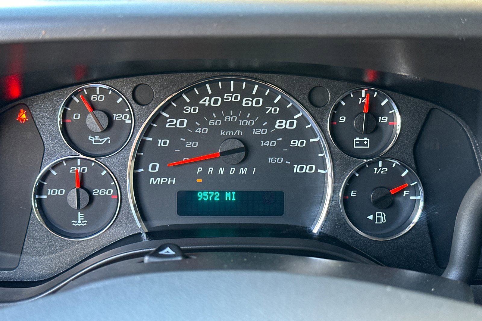 Certified 2025 Chevrolet Express 3500 LT w/ LT Preferred Equipment Group image 23