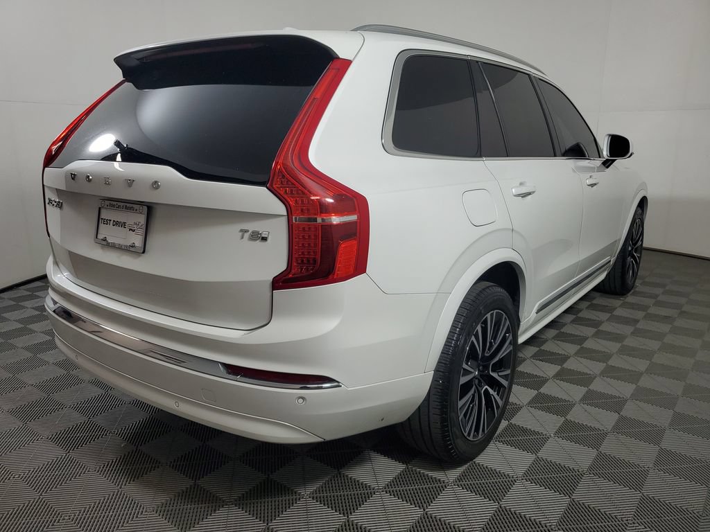 Certified 2025 Volvo XC90 T8 Core AWD/4WD image 8
