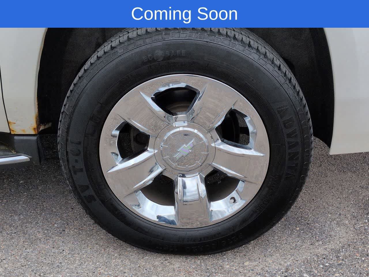 Used 2015 Chevrolet Suburban LTZ AWD/4WD image 13