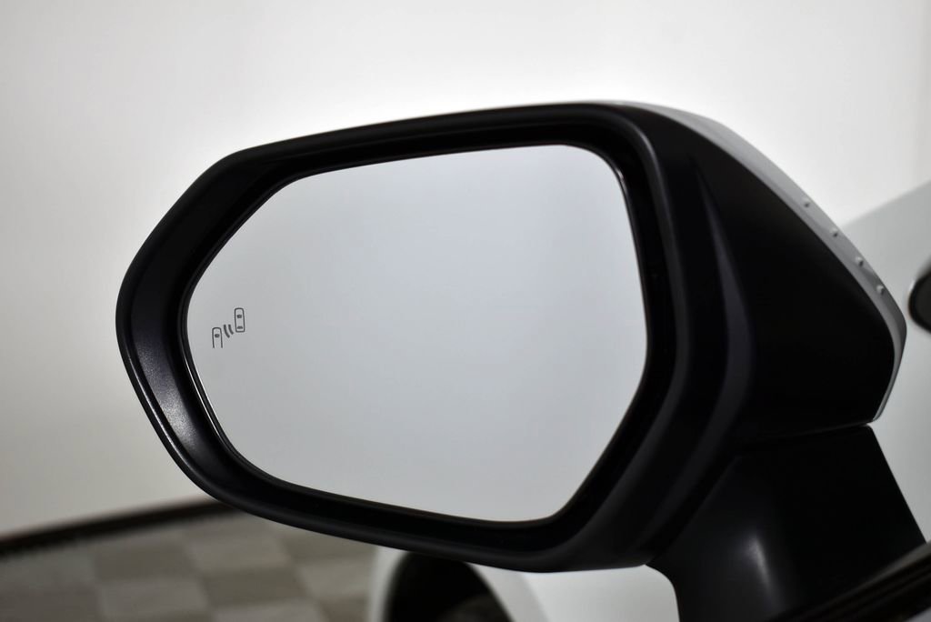 Used 2025 Toyota Corolla XSE image 27