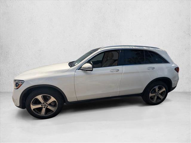 Used 2022 Mercedes-Benz GLC 300 image 4