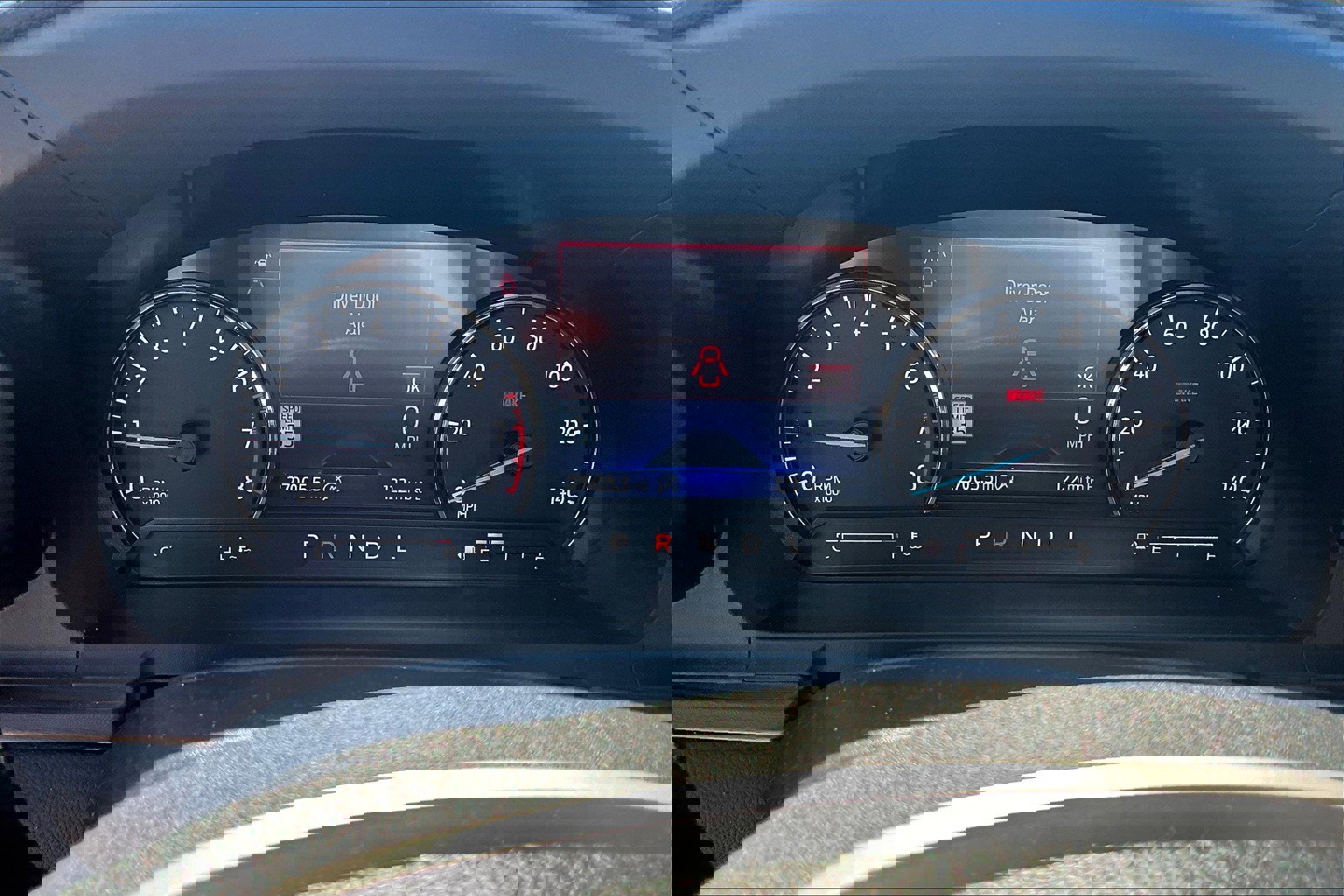 Used 2023 Ford Explorer Limited image 25