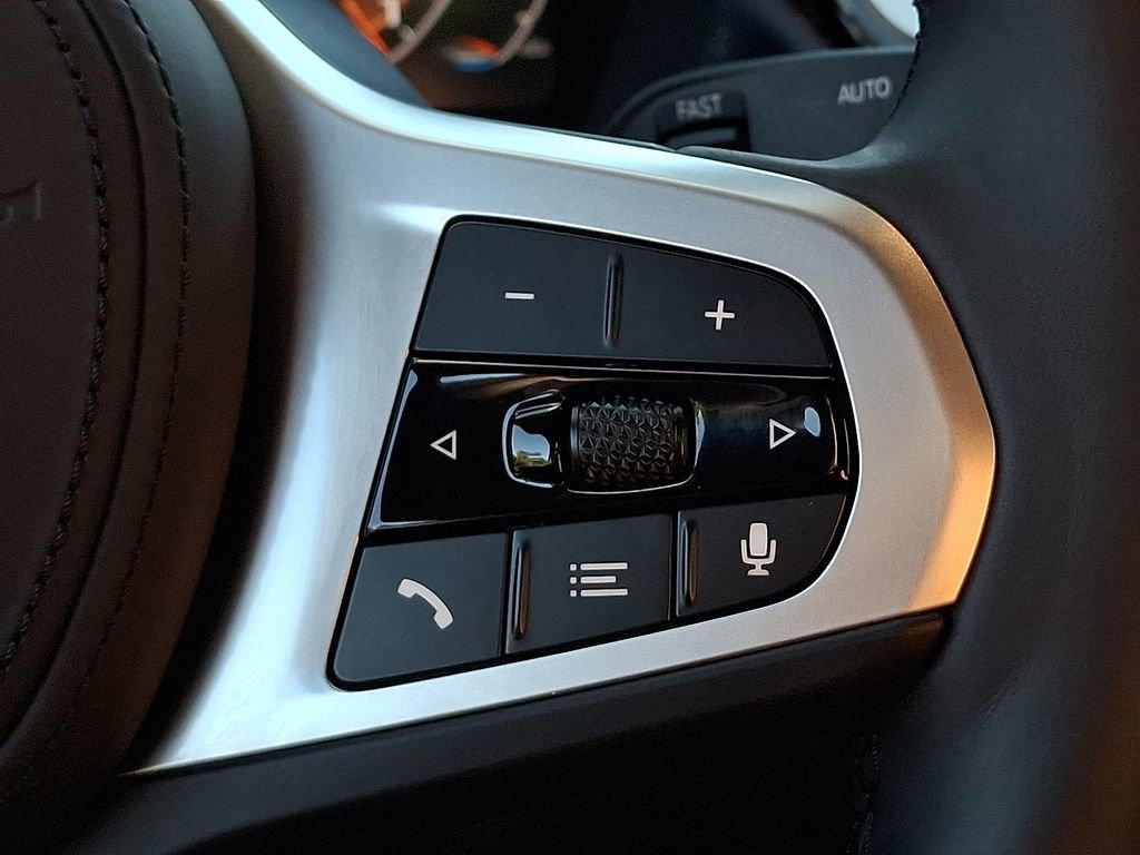 Used 2025 BMW Z4 M40i w/ Edition image 16