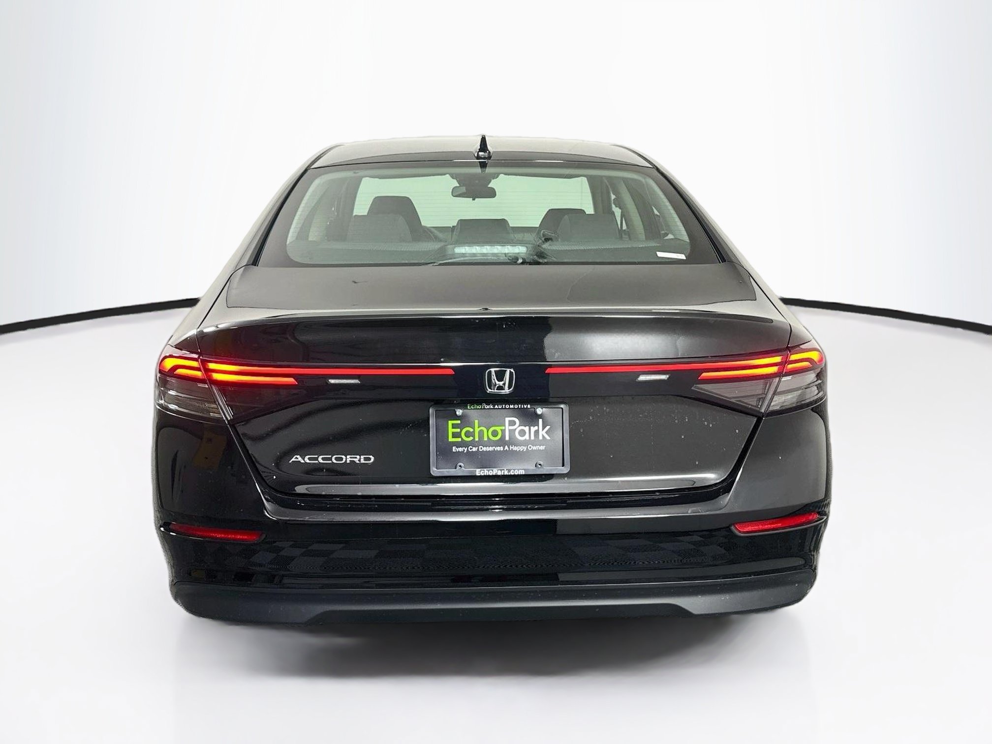 Used 2025 Honda Accord LX image 7