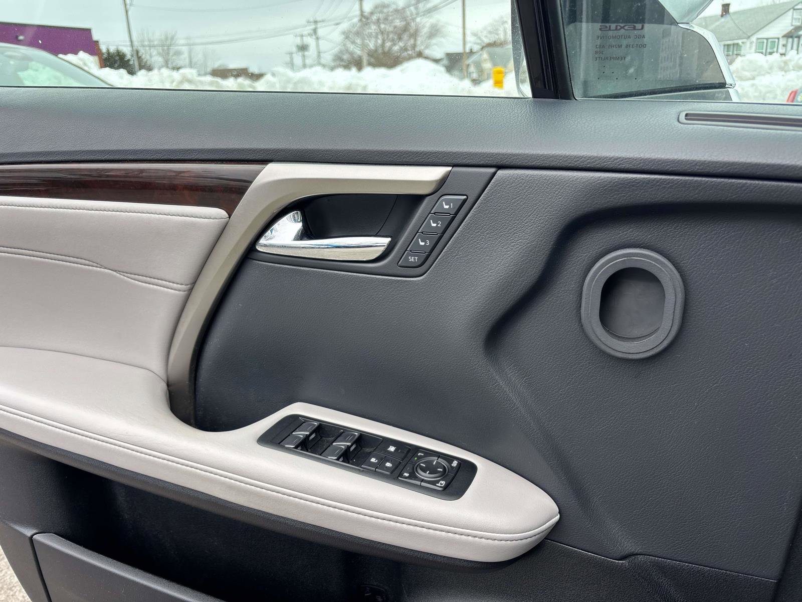 Used 2019 Lexus RX 350 AWD w/ Premium Package image 17