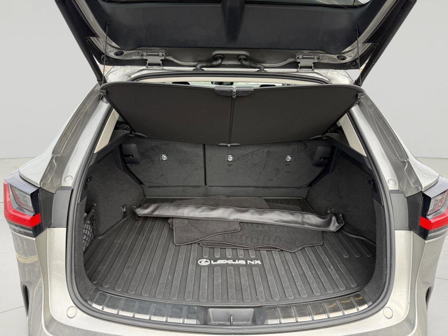 Used 2025 Lexus NX 350 AWD w/ Accessory Package (2T) image 28