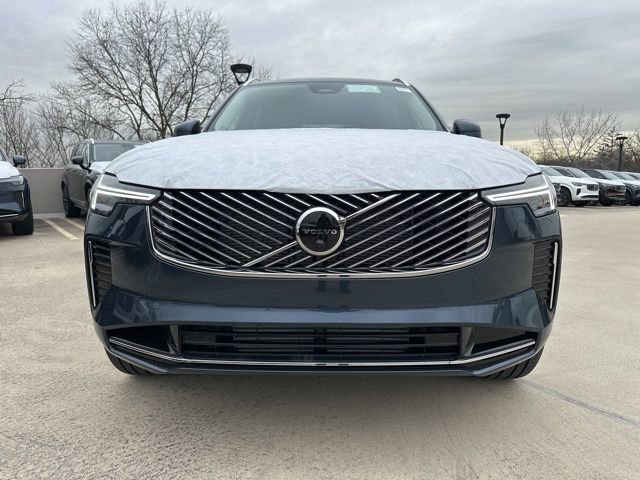 New 2026 Volvo XC90 T8 Plus w/ Protection Package Premier image 2